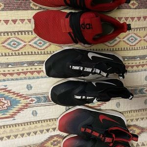 Boys size 4.5 Play shoes